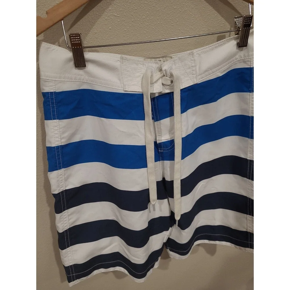 Abercrombie & Fitch striped Board Shorts Men SZ S athletic Swim sports‎ vacation